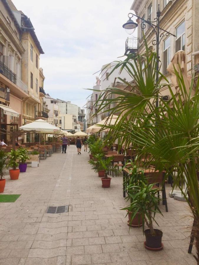 Old Town Tomis Studio Apartment Constanta Bagian luar foto